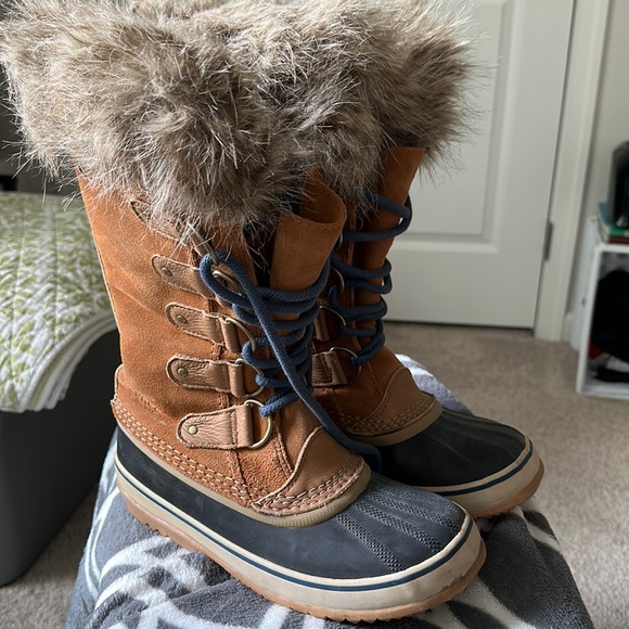 Joan of Arctic Sorel Boots :) - Picture 1 of 3